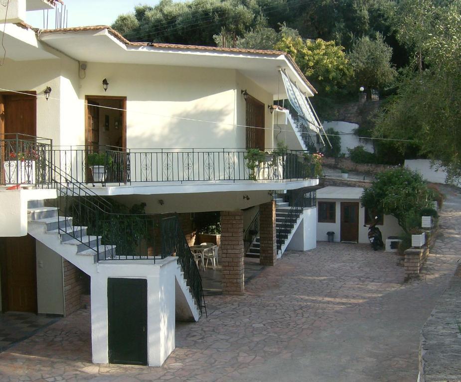Fountas Studios Parga Exterior photo